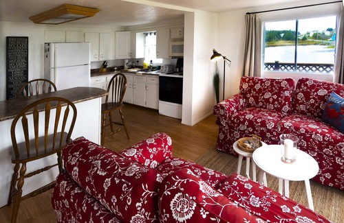 Richmond County Cottage | Fisherman's Rest House 30 meter distant to beach, sleeps 5