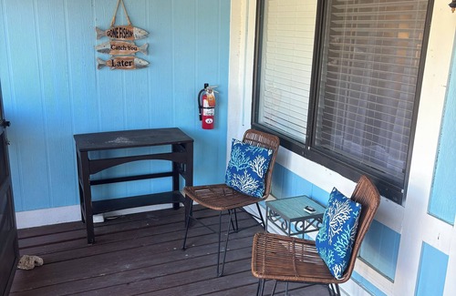 Everglades City Condo | Fisherman's retreat, cozy 1 bedroom condo, sleeps 4, in peaceful Everglades City