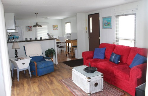 Kuttawa House | Fisherman, vacationers, quilters and weekenders