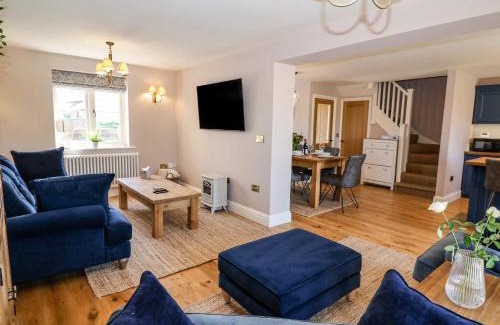 Newton on Derwent House | Fishermans Lodge