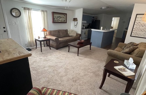 Sulphur House | Fishermen and Family Getaway