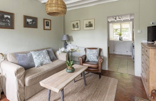 Monkton Combe Cottage | Fishermen's Retreat, character cottage near Bath