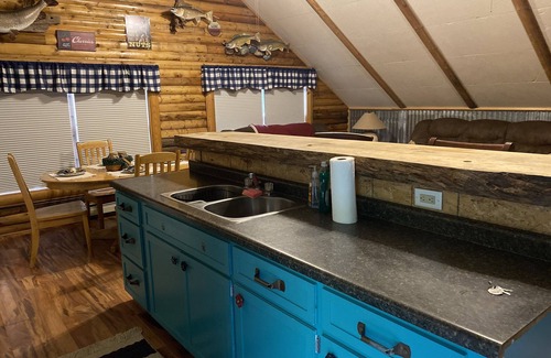 Tower Apartment | Fishermen, snowmobilers! Good fishing for Walleye, Bass, Northern & Musky 🎣