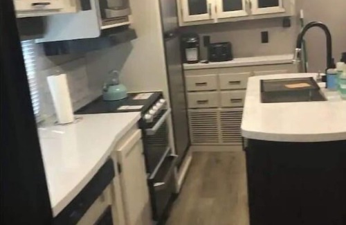 Yuma House | Fishers landing River trailer