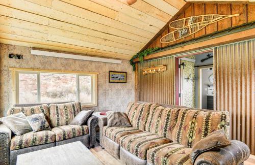Dubois House | Fishing and Views River Paradise in Dubois!