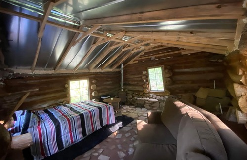 Eufaula Cabin | Fishing Cabin In the Woods!