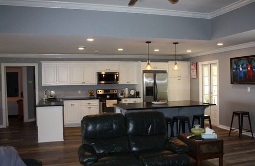 Farmerville House | Fishing, Swimming, Golfing, or Just Relaxing