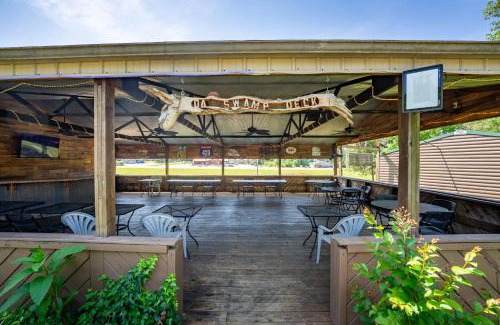 Buchanan House | Fishtale Lodge Cabins