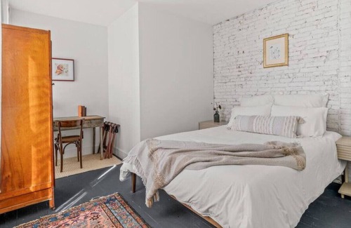 Norris Square House | Fishtown Gem | 2 Bedroom | 2 Bath