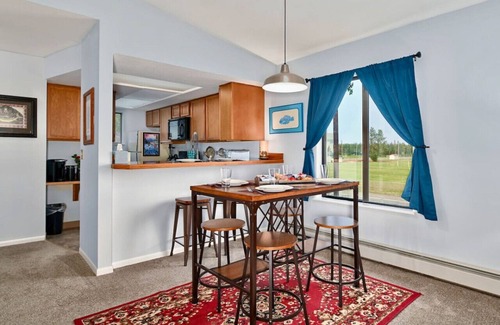 Kenai Apartment | Fishy-Fishy Townhome, 2BR/2BA