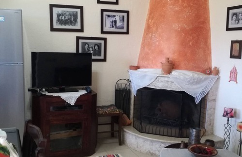 Agios Nikolaos Town Villa | fissi villas agritourism near the sea