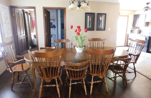 Pekin House | Fit For a Crew With Hot Tub Too-5 bedrooms