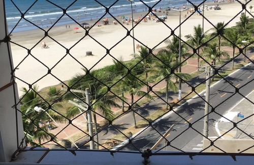 Balneario Paqueta Apartment | fit walk in the sand facing the sea beautiful view to enjoy beautiful sunrise