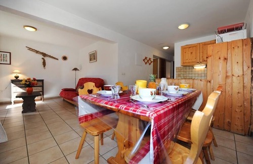 Le Bettaix Apartment | Fitness, sauna, terrace, balcony, parking, tv, 52m², Les Menuires