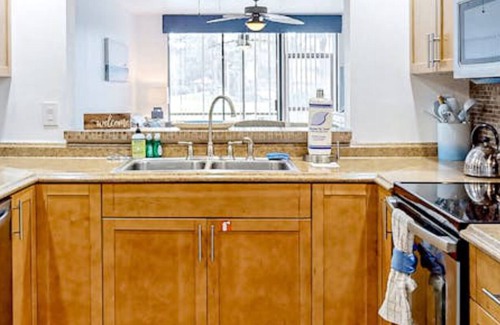 Trailer Estates Condo | Five Beach Retreat Pickleball Pools Best Value @ Shorewalk Resort near AMI & IMG