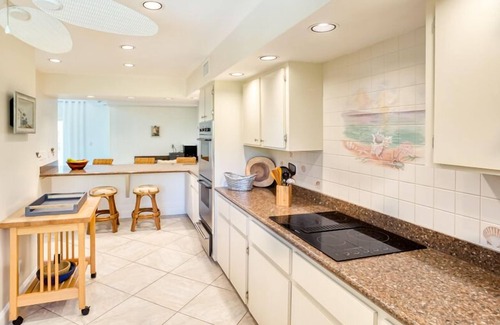 Wulfert House | Five bedroom Channel Front Estate home on Captiva! Perfect for Family & Friends