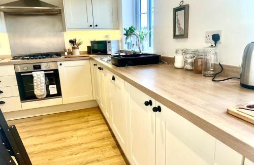 St Leonards-On-Sea House | Five bedroom family house