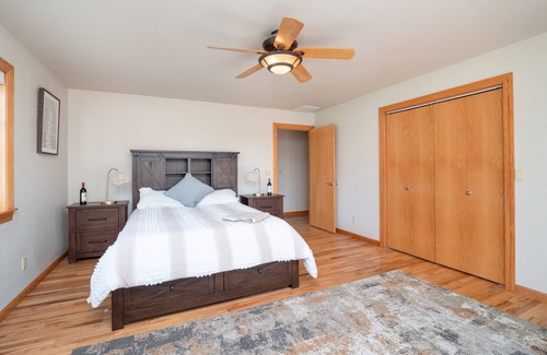 Oakland Other | Five Bedroom Farmhouse Vineyard And Winery