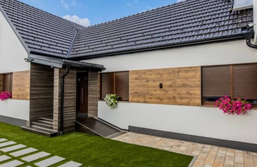 Semeljci House | Five Bedroom Holiday Home