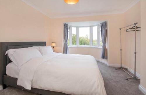 York House | Five Bedroom Holiday House York Centre - Peace house