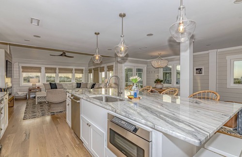 South Beach House | Five Bedroom Oceanfront Property with private beach access