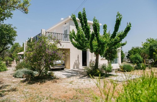 Pano Akourdalia House | Five Greeks 4 Bedroom Villa in Paphos