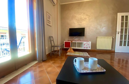 Santa Maria la Carita Apartment | Five minutes from the excavations of Pompeii, family apartment with parking space.