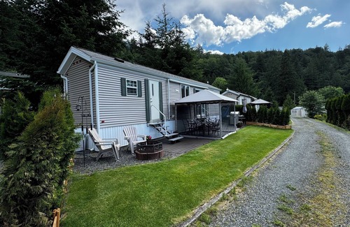 Lindell Beach House | Five minutes walk to Cultus Lake, a fantastic place to relax, lots of activities