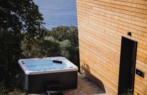 Plomari House | Five Olive Dream Trip
