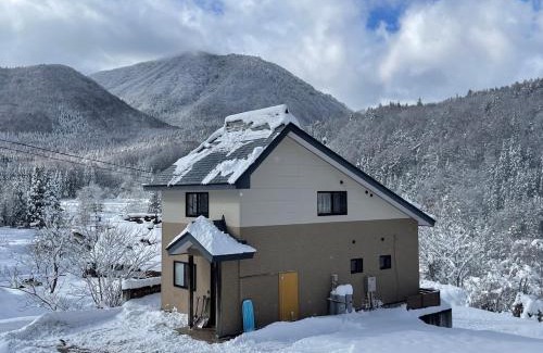 Yamanouchi Apartment | Five Peaks Ryuoo