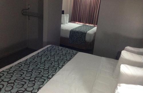 West Covina Hotel | Five Star Inn