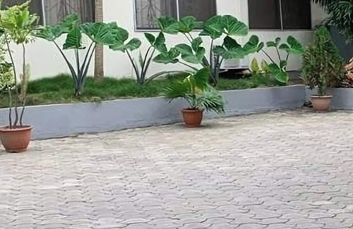Lagos Cabin | Five star room in a Mansion, 24hr power