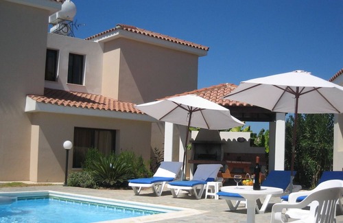 Kissonerga Villa | Five Waves Holiday Villas