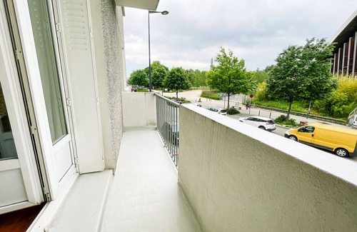 Quartier Exposition-Bajatiere Apartment | #FJ The Flight on Clemenceau - T4 - Cosy