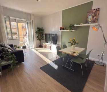 Cinecitta Apartment | Flag Apartment - Metro A - Subaugusta