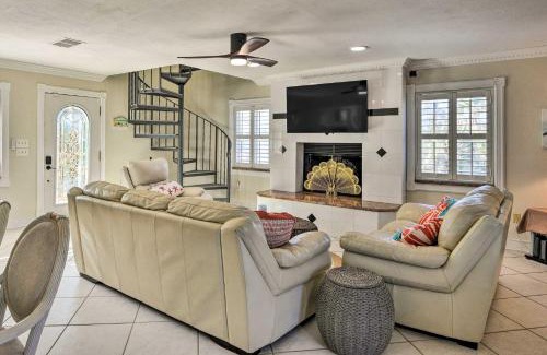 Painters Hill House | Flagler Beach Oceanfront Haven with Hot Tub!