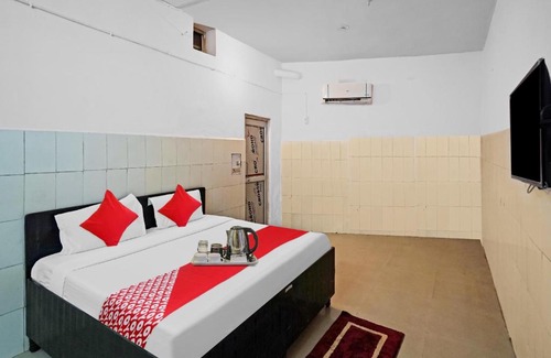 Bilaspur Hotel | Flagship Hotel Happy Stay