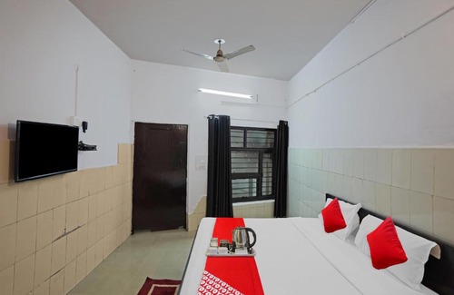 Bilaspur Hotel | Flagship Hotel Happy Stay