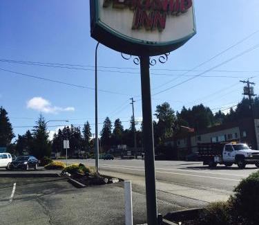 West Hills Hotel | Flagship Inn