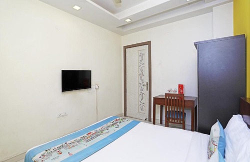 Pitampura Hotel | Flagship Kings Stay