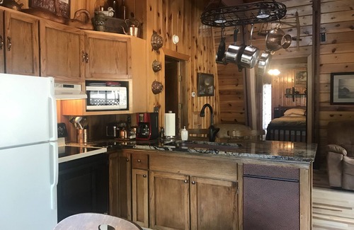 Kachina Village Cabin | Flagstaff Cozy Cabin