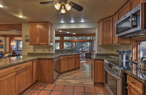Swiss Manor House | Flagstaff Home w/On-Site Trails, 3 Mi to Dtwn!