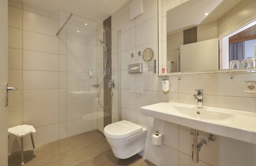 Hayingen Hotel | Flair Hotel Gasthof zum Hirsch