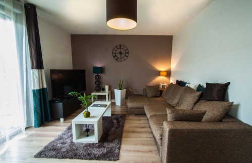 Ancely Apartment | FLAMBERE - 80m2 - 2 chambres + parking + terrasse