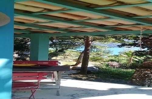 Paraty Cabin | FLAMBOYANT CABANA - A place to pack your dreams with the music of the sea