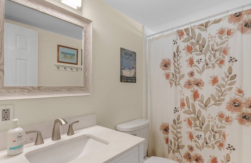 Flamingo Bay House | Flamingo Bay Getaway! 3/2 Home on the Water!