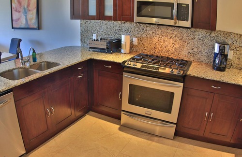 Playa Flamingo Villa | Flamingo Beach Villa - One of Few Renovatd Units- Walk to Beach- Bikes Included