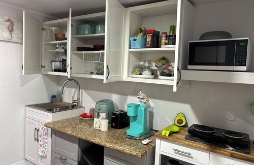 Rural Estates Apartment | Flamingo Cozy Guest Suite