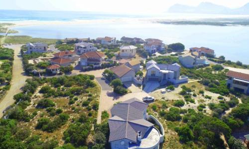 Fisherhaven House | Flamingo Haven