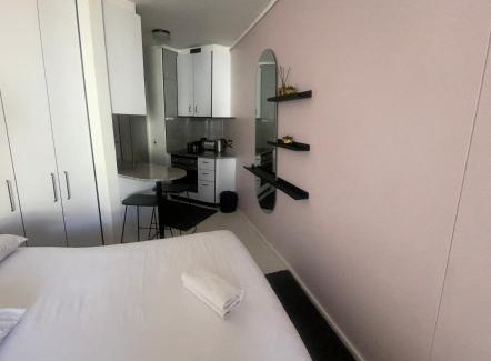 Sea Point Apartment | Flamingo in Sea Point